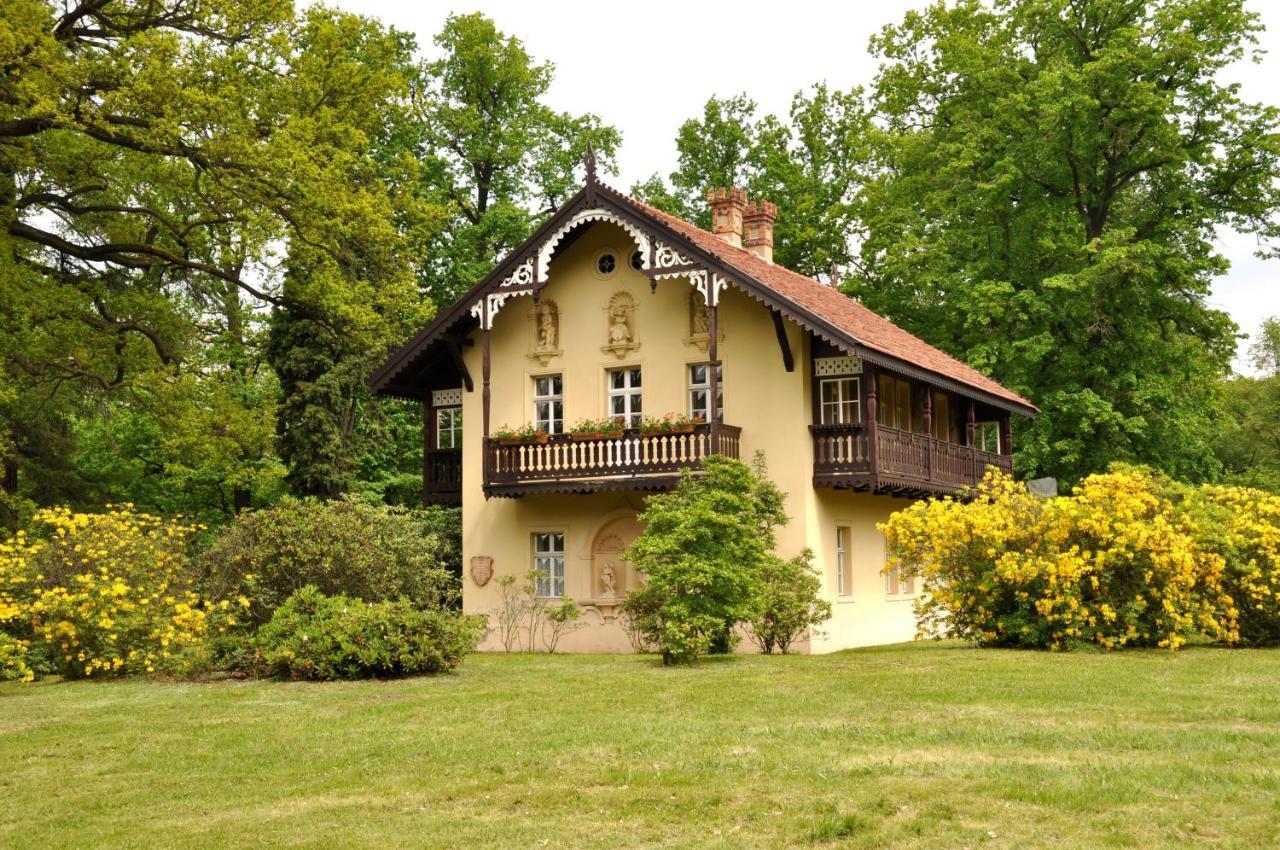 Kavalierhaus im Rhododendronpark Kromlau Gablenz Exterior foto